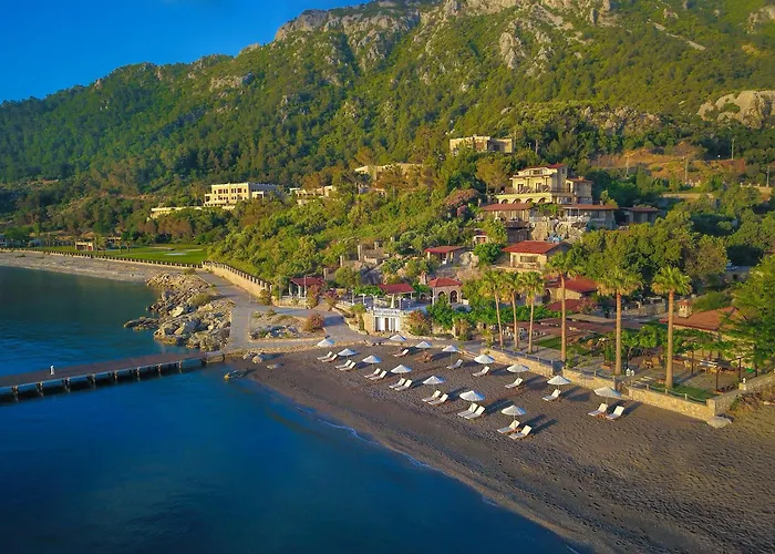 Florya Kumlubuek 4*