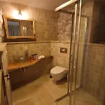 Florya Kumlubuek 4*