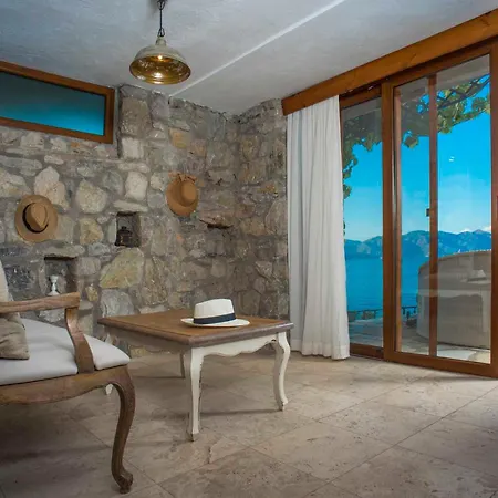 Florya Kumlubuek ホテル 4*