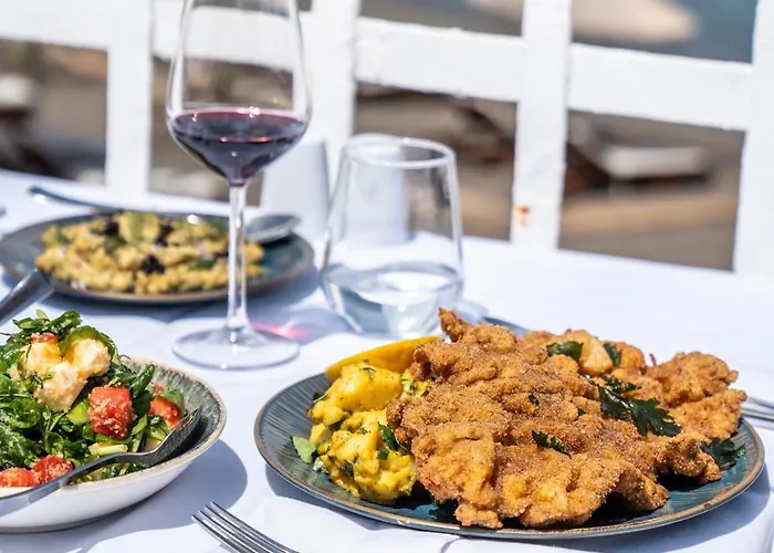 Florya Kumlubuek マルマリス