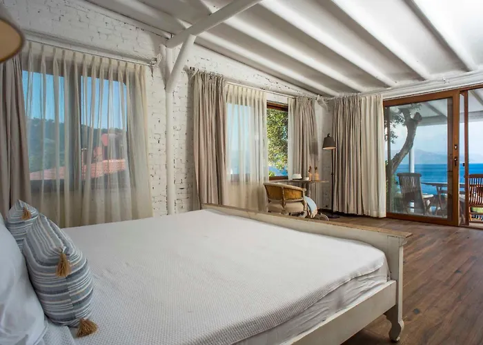 Florya Kumlubuek 酒店