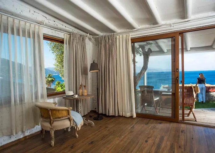 Florya Kumlubuek ホテル 4*