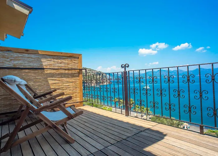 ホテル Florya Kumlubuek マルマリス