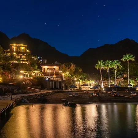 Hotel Florya Kumlubuek 4*