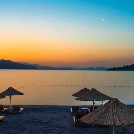 Florya Kumlubuek ホテル