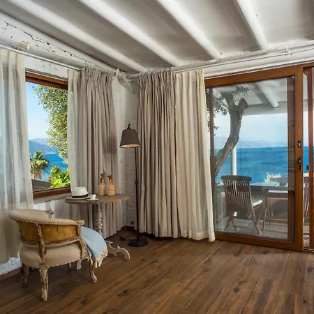 Florya Kumlubuek ホテル 4*