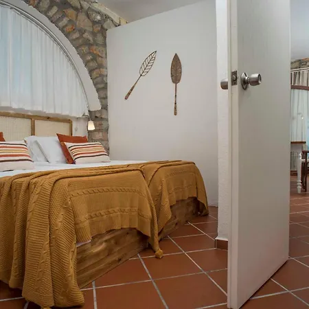 Florya Kumlubuek マルマリス